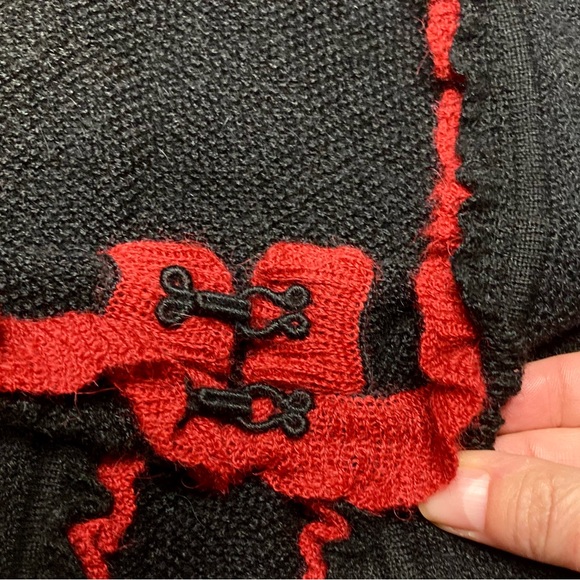 🌞3/$18🌞MFH Knits Black & Red Cardigan Sweater, 100% Baby Alpaca Wool - Picture 4 of 9